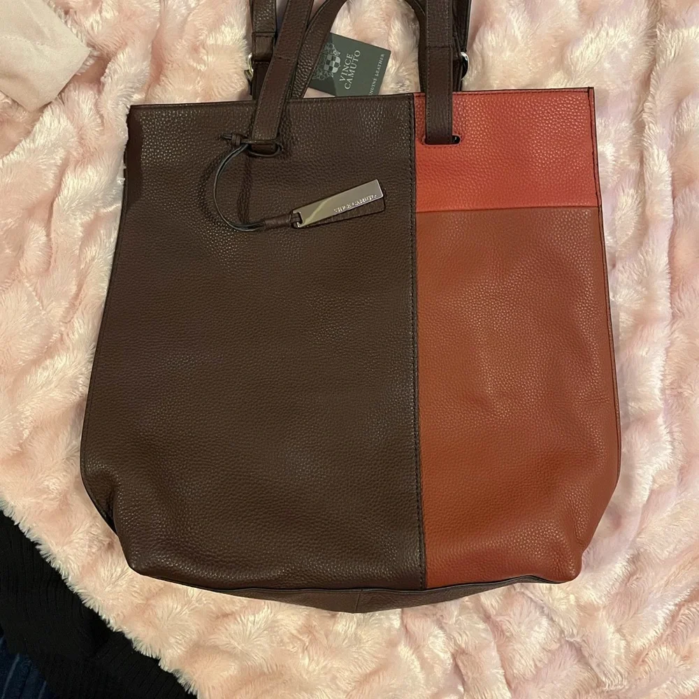 NWT large w/dust bag. NEVER WORN RETAIL $198….temp.price cut for auction - Picture 6 of 16